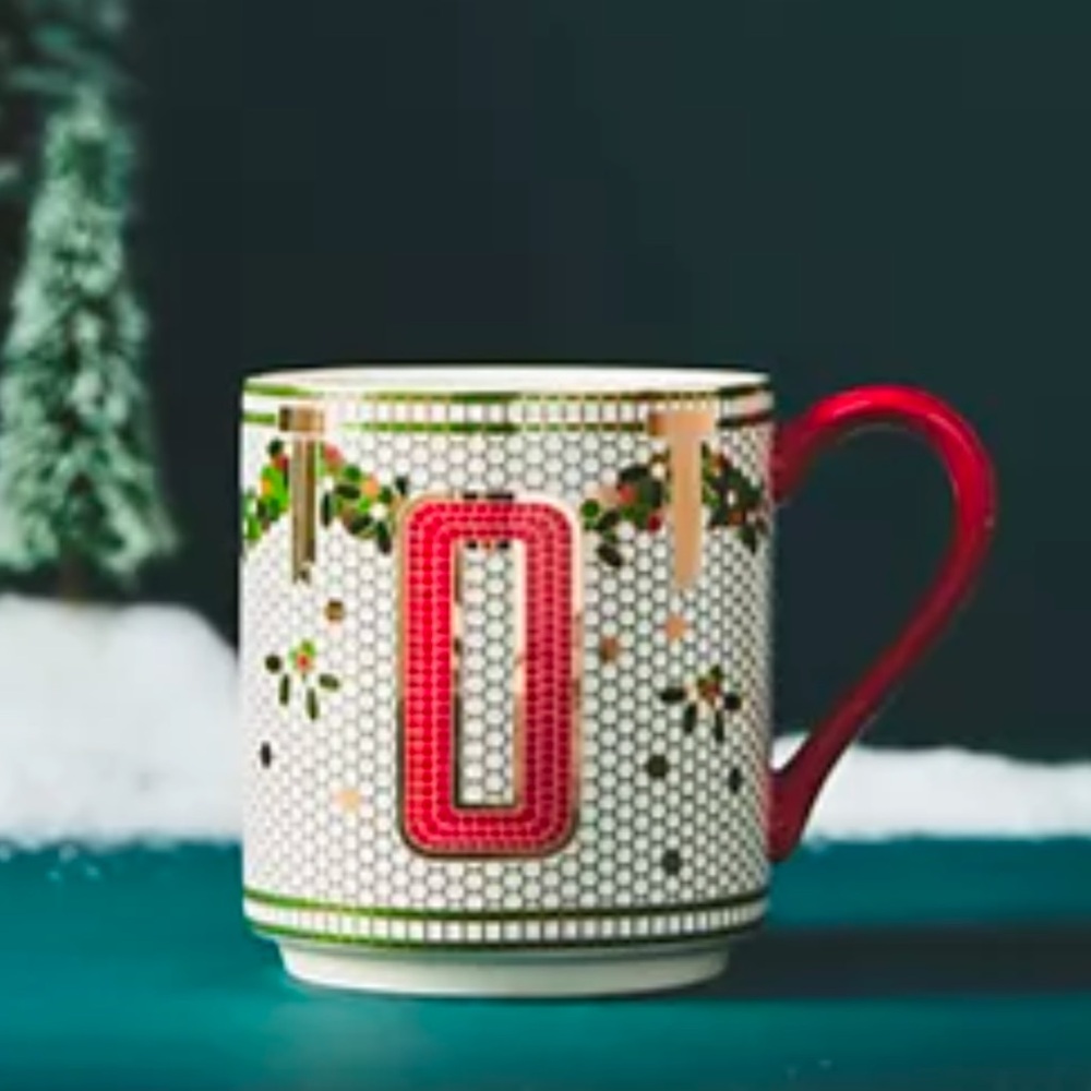 THE BISTRO TILE STONEWARE MONOGRAM MUG: FESTIVE EDITION Style 84990472 “O”